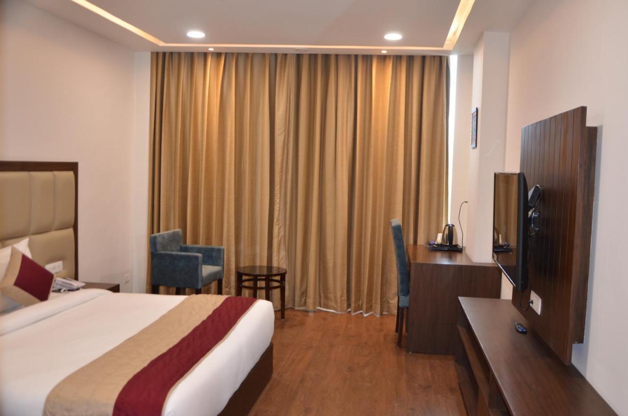 Best Western דלהאוזי מראה חיצוני תמונה