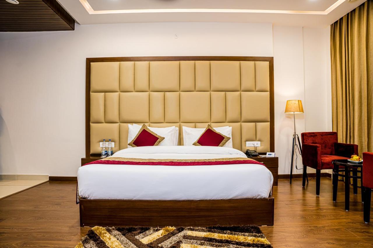 Best Western דלהאוזי מראה חיצוני תמונה