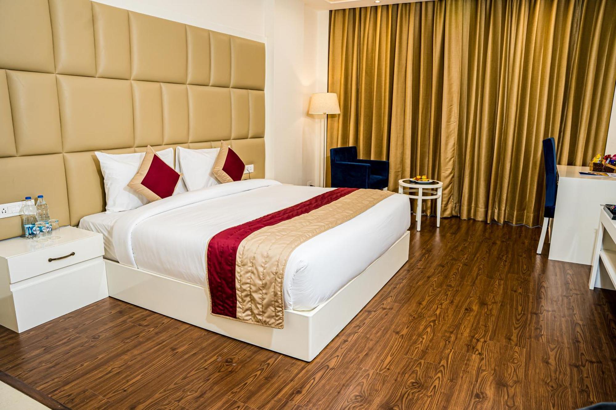 Best Western דלהאוזי מראה חיצוני תמונה