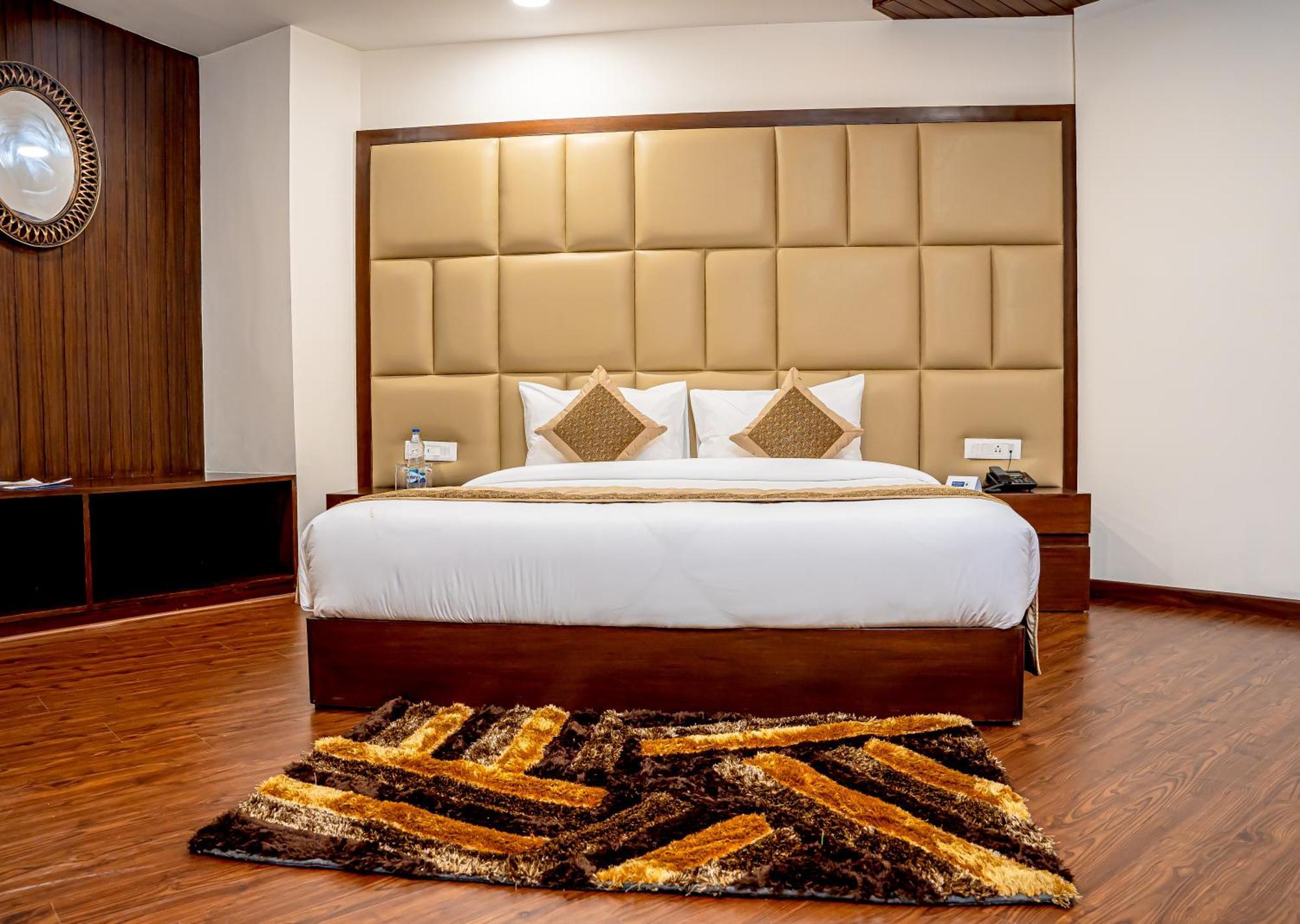Best Western דלהאוזי מראה חיצוני תמונה