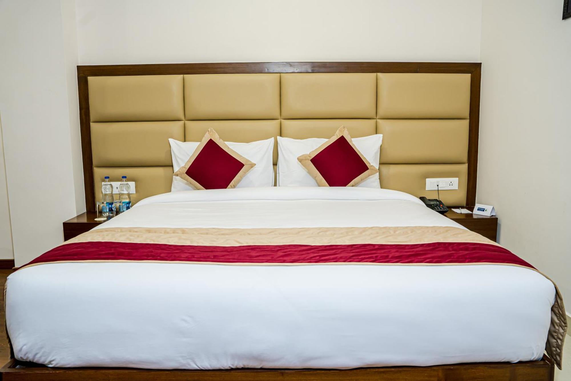 Best Western דלהאוזי מראה חיצוני תמונה